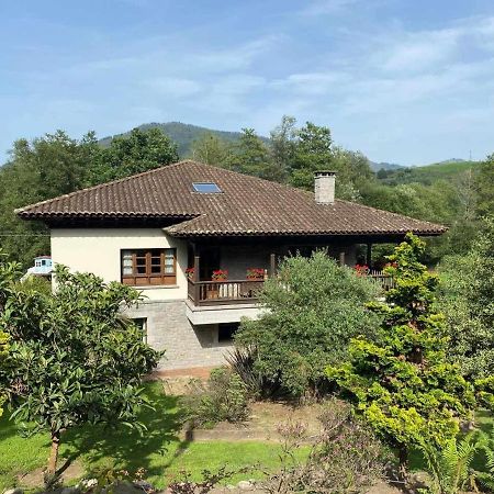 Casa De Los Carpinteros Les Arriondes Exterior foto