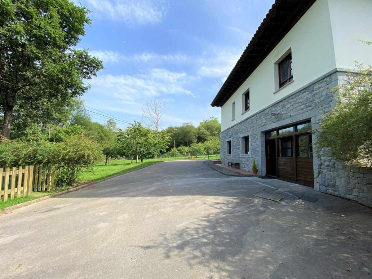 Casa De Los Carpinteros Les Arriondes Exterior foto